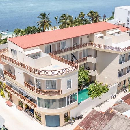 Rehendhi Villa Maafushi Exterior foto